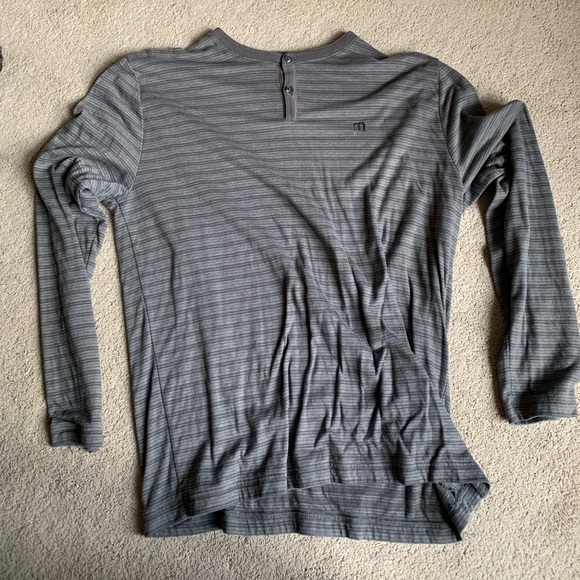 Travis Mathew long sleeve - Picture 1 of 4
